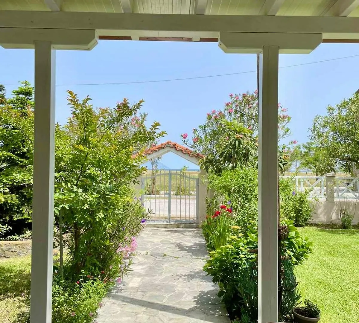 Apartment Nina Holidays Paralia Sikias 度假居